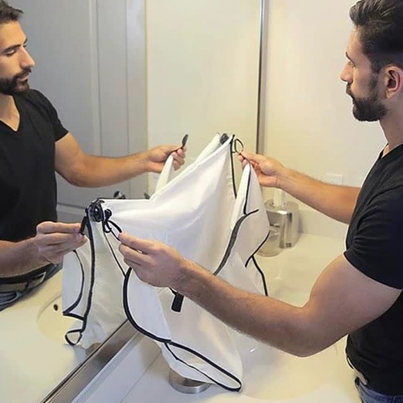 Beard 🧔🏽‍♂️ And Mustache Shaving Apron Bib Mirror Removal - Picture 2 of 6